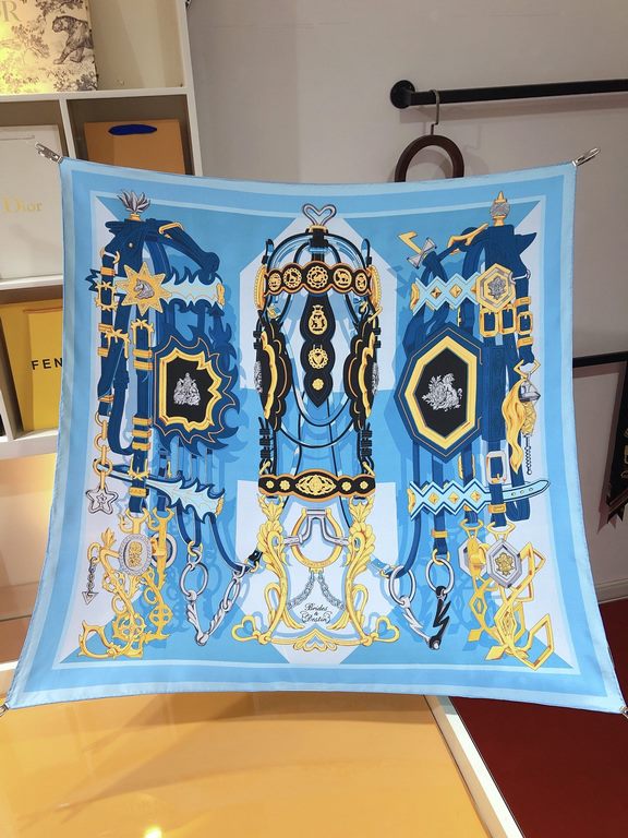 SHMS2321 ORIGINAL ORIGINAL HERMES [Reins and Fate] 90cm Silk Square Scarf  Have you ever heard of Clotho, Lachesis and AtroPos They are the three sisters of fate in Greek mythology, in charge of the thread of life, the d