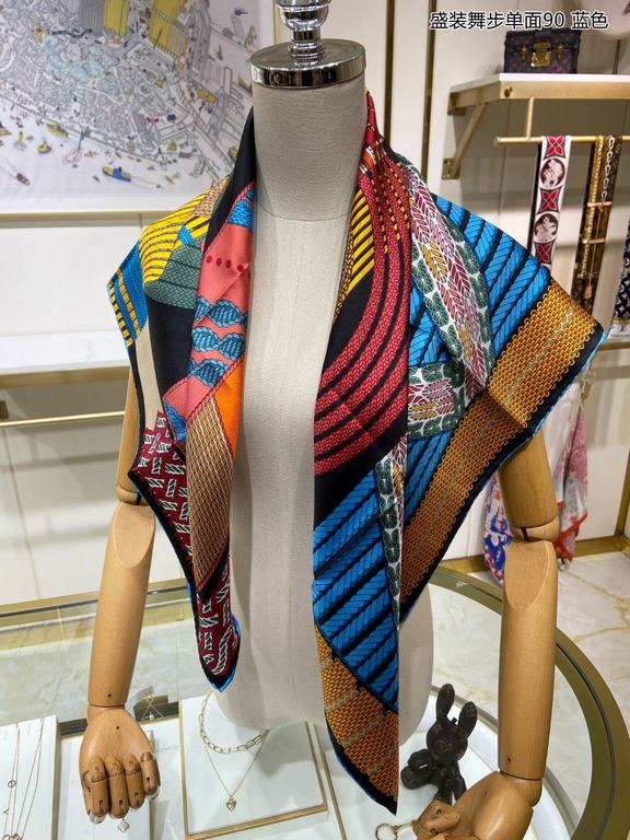 New   Buy all say good-looking   Recommended   [dressage one-sided 90] silk square scarf, top craftsmanship value   Hermes counter models     three-dimensional presentation of the pattern pattern in kind grade is extreme