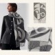 Hermes new geometric cashmere scarf, this paragraph is really a glance on the love, abstract geometric shapes logo, colorful geometric sense of fun, pay tribute to the brand logo elements, horse boots, spurs, jacquard cr