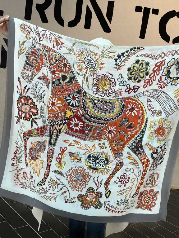 The scarf that will glow and shine Hermes Counter synchronization Buy all said good-looking cashmere printing   Recommended   top craft super value   Hermes counter pop models    cashmere square scarf   three-dimensional