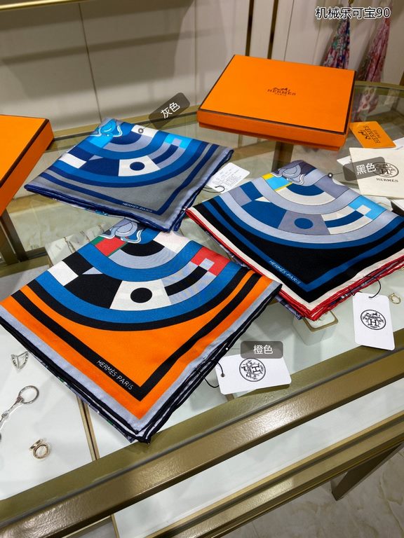 Silk new   bought said good-looking   recommended   [mechanical Lekopo 90] silk square scarf, top craftsmanship value   Hermes counter models     three-dimensional presentation of the pattern pattern in kind grade is ext