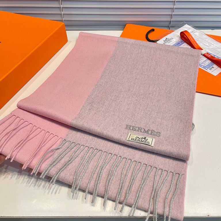 Hermes   the same scarf and buy and cherish cashmere models   ~ are export orders so it is more difficult to come across  things talk about less but fine   good-looking must be collected   this H family scarf, the style 