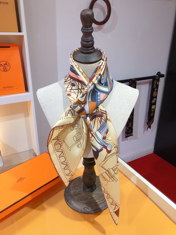 SHMS2313  Hermes [Mechanical Stallion] 90cm Silk Square Scarf, Hermes' must-have accessory can be worn in a variety of ways and goes well with any outfit. It can be worn around the neck or as a belt, hair tie or headscar