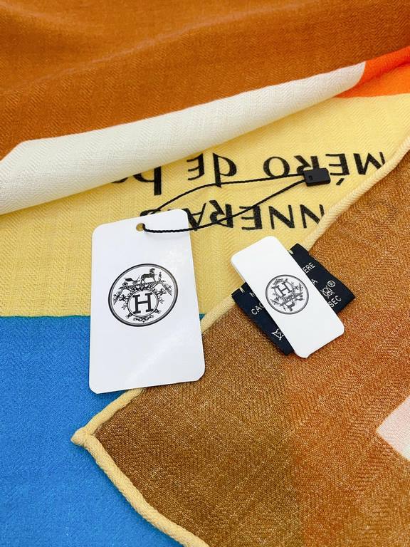 New    HERMES bought all say good-looking   Recommended  [Love Story 140] cashmere square scarf, the top craft super value   Hermes counter pop    three-dimensional rendering of the pattern pattern in kind grade is very 