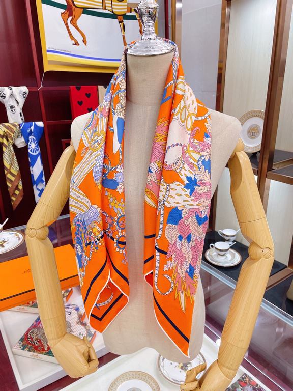 Silk new    Buy all say good-looking   Recommended  [The King of Four Seasons 90] Silk Square Scarf, the top craft super value   Hermes counter pop-ups    three-dimensional rendering of the pattern pattern in kind grade 