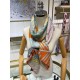 priceBought are said to look good   recommended   [Animal Mania 140] cashmere square scarf, top craftsmanship value   Hermes counter burst models     three-dimensional presentation pattern grain physical grade is extreme