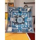 SHMS2308 Hermes [Curiosities] 90cm silk square scarf, the Knight of Hermes Fireworks invites us to cross the threshold of the building, topped by a fragrant garden. Open a wonderful static journey ...... Inside, a goat c