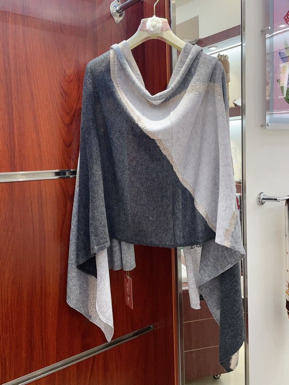 Price  2023 New   Absolutely epic cutting-edge cashmere knit [L Price   Gold Silk Patchwork Shawl] Cashmere Gold Silk Knit Shawl Physically elegant and soft. Texture skin-friendly soft very comfortable. The seams are con