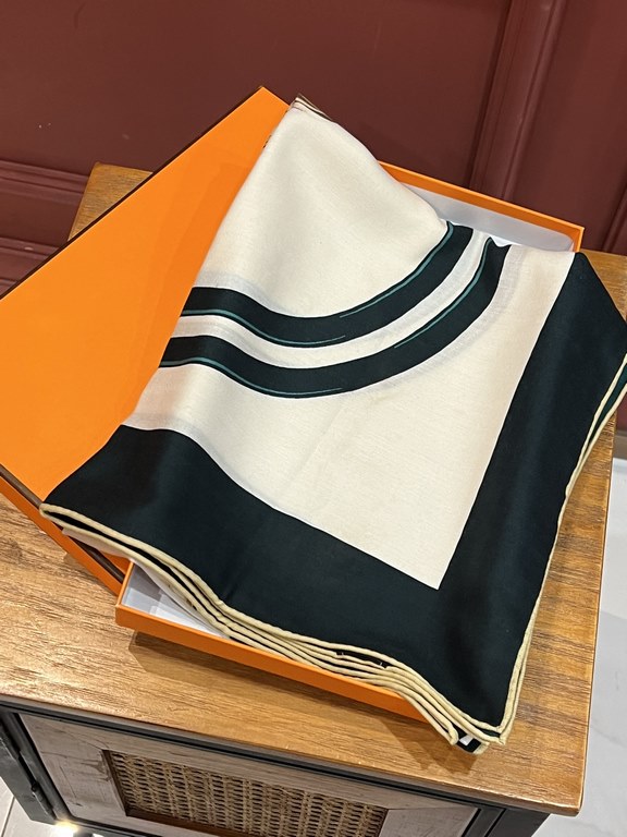 The new silk cashmere reversible large square scarf of the same color for the beginning of spring 2024. hermes'BridesdeGala (magnificent bridle also translated by some as dressage saddle) series since 1957 by HugoGrygkar