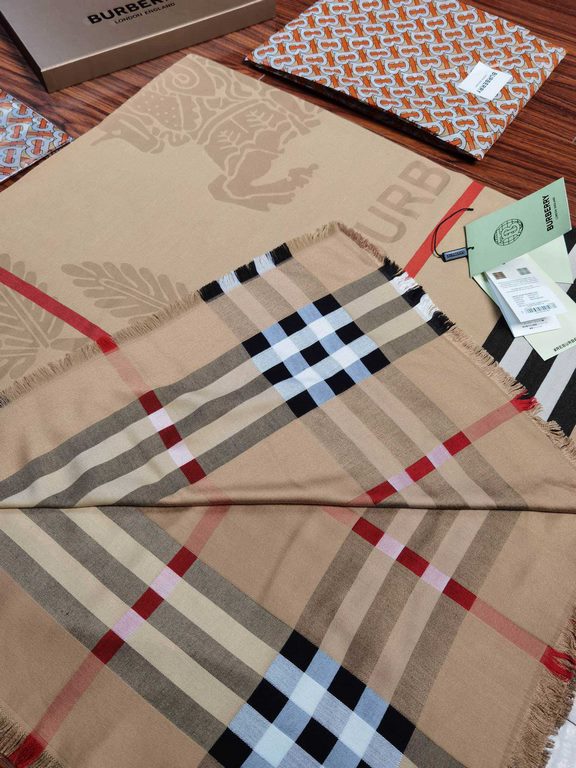 2023 brand new Burberry original single beauty very show temperament paragraph  New ~ 200 high-end square scarf! Synchronized counter, truly beautiful design Super classic camel color scheme with jacquard process, to ach