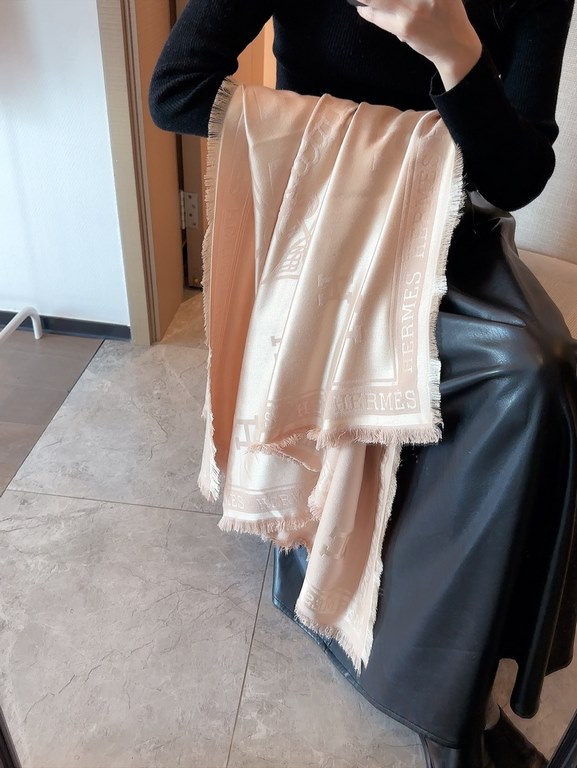 New     recommended  2023 autumn and winter new [140 velvet square scarf, double-sided two-color] top technology value   (Hermes) counter burst three-dimensional rendering pattern pattern texture physical grade very high