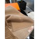 PriceHERMES   Hermes 2023 Paris fashion show business men and women universal double-sided cashmere shawl   OEM selected the best ultra-fine cashmere fibers for hand combing time-consuming and labor-intensive, and then s