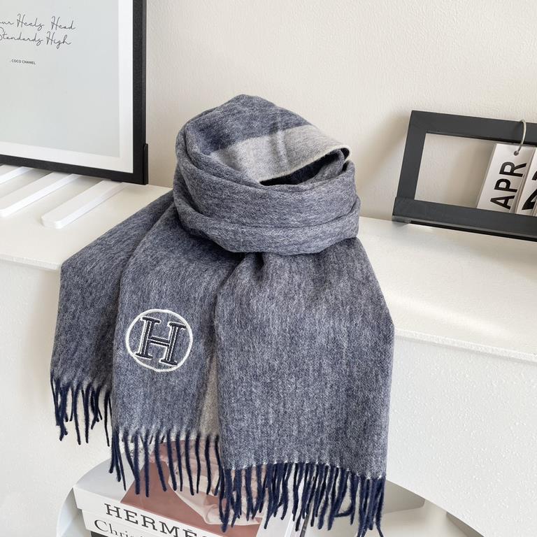 Price New 2023 Hermes men's and women's scarves and buy and cherish   ~ are export orders so it is more difficult to meet   things speak of few and fine   good-looking must be collected   this H family women's scarves, t