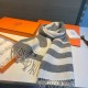 Hermes 2023 pop-up arrival! H Tiny cashmere scarf (100% cashmere).Horses are incorporated into the Is this a Love story! design, unfolding intimate whispers.Made in England.Size 30 x 140 cm