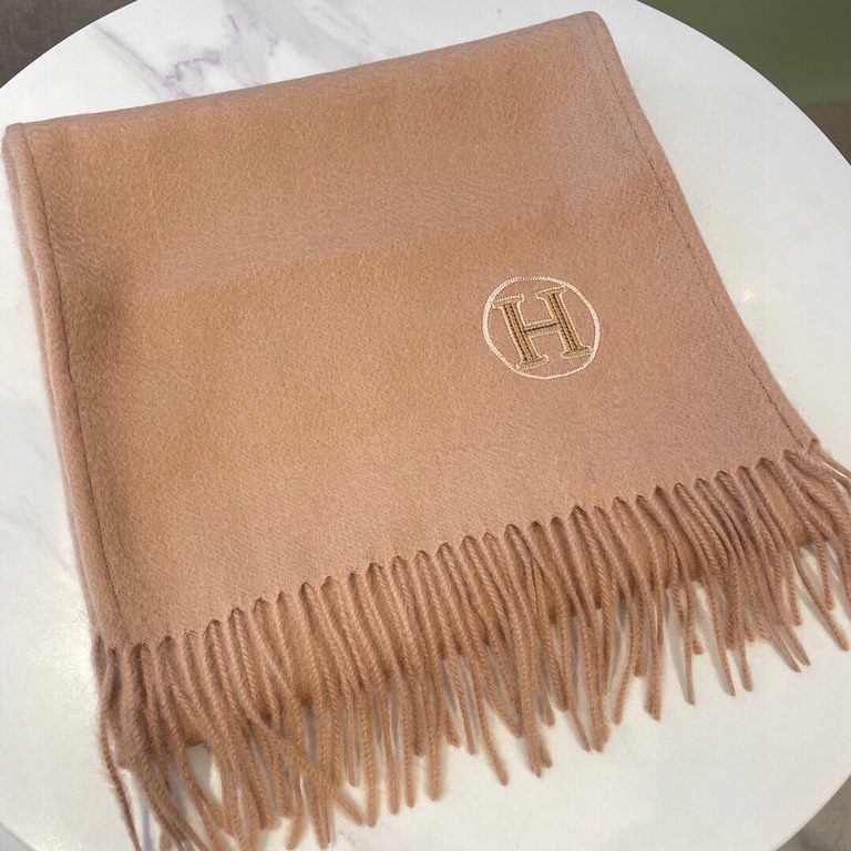 [Hermes - Hermes rage burst pushed the fashion single, gentle color matching, super obsessed   temperament low-key quiet and not lose elegance  ] focus on recommending   a second heart ah!!!! Advanced, luxury! Eternal! N