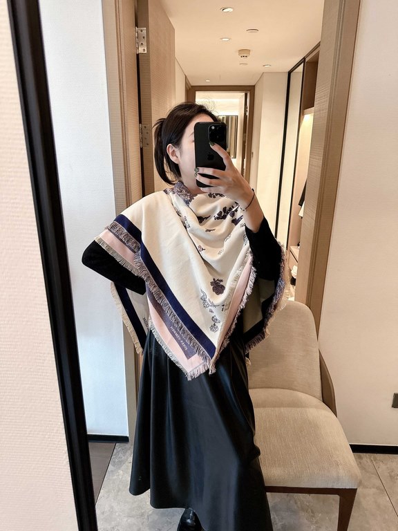 [Z-HER-2042] 140 square scarf double-sided with     autumn and winter new [140 velvet square scarf, double-sided with the same color] top craft super value   (Hermes Hermes) counter burst models three-dimensional present