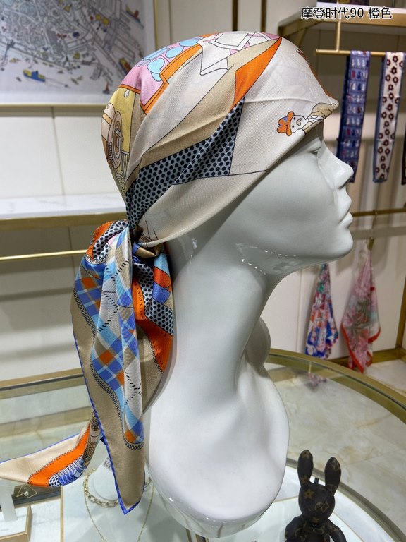 Silk new   bought said good-looking   recommended   [Modern Times 90] silk square scarf, the top process value   Hermes counter models     three-dimensional rendering of the pattern pattern in kind grade is extremely hig