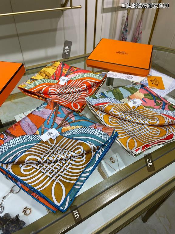 priceHigh-end customization   Buy all say good-looking   Recommended   [Guard Clothing double-sided two-color 90] silk square scarf, the top craftsmanship is super value   Hermes counter models    three-dimensional prese