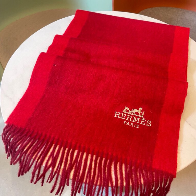 [Hermes - Hermes, Big H rare and gentle color matching, low-key and not lose elegance  ] key recommendation   double-sided color matching, new this year's particularly popular border design, a scarf two styles to match, 