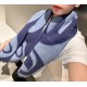 Hermes new geometric cashmere scarf, this model is really love at a glance, abstract geometric shapes logo, colorful geometric sense of fun, pay tribute to the brand's logo elements, riding boots, spurs, jacquard craftsm