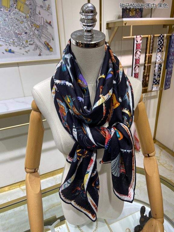 New         H family's newest counter staple [Stallion Prism Long Scarf] rolled edge long scarf   Vacation and daily are very good with the model   order private flow 】 a see would like to go on vacation   Usually wear i