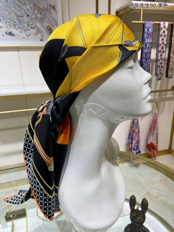 Silk new   bought said good-looking   recommended   [Mr. Carriage 90] silk square scarf, the top process value   Hermes counter models     three-dimensional rendering of the pattern pattern texture in kind of high grade 