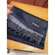 HERMFS [Hermes] Paris fashion show double-sided cashmere scarf! Using fine cashmere from the Mongolian plateau! The hand is full of fine velvet! The price is absolutely 100% affordable! Excellent embroidery craft! It's a