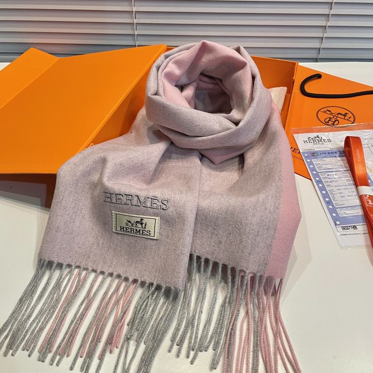 Hermes   the same scarf and buy and cherish cashmere models   ~ are export orders so it is more difficult to come across  things talk about less but fine   good-looking must be collected   this H family scarf, the style 