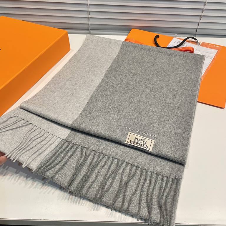 Hermes   the same scarf and buy and cherish cashmere models   ~ are export orders so it is more difficult to come across  things talk about less but fine   good-looking must be collected   this H family scarf, the style 