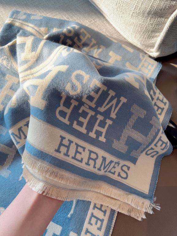 Cashmere new     bought all say good-looking recommended  double-sided dual-color dual-use, top craftsmanship is super value Hermès counter pop    three-dimensional presentation of the pattern pattern pattern in kind of 