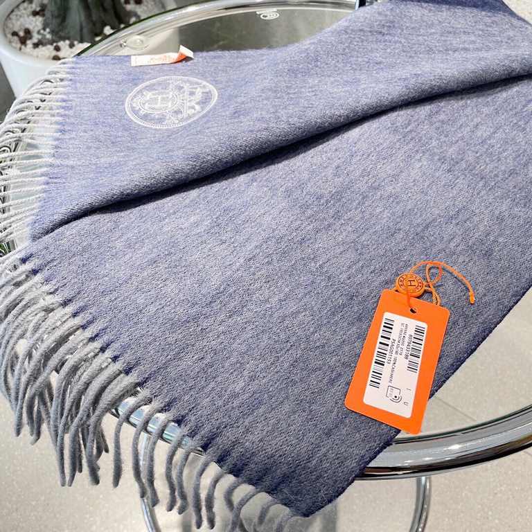 Price  2023 counter newest models   Hermes hot to come    top color weaving process   this process is only a big brand pure OEM factory only have the process  100% top quality silk cashmere   scarf   high cutting-edge pr