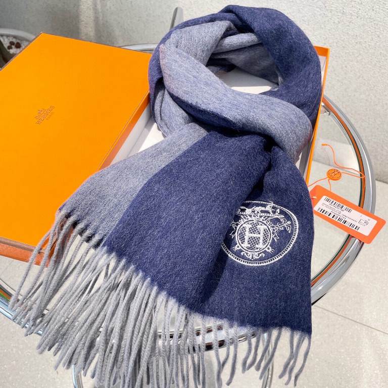 Price  2023 counter newest models   Hermes hot to come    top color weaving process   this process is only a big brand pure OEM factory only have the process  100% top quality silk cashmere   scarf   high cutting-edge pr