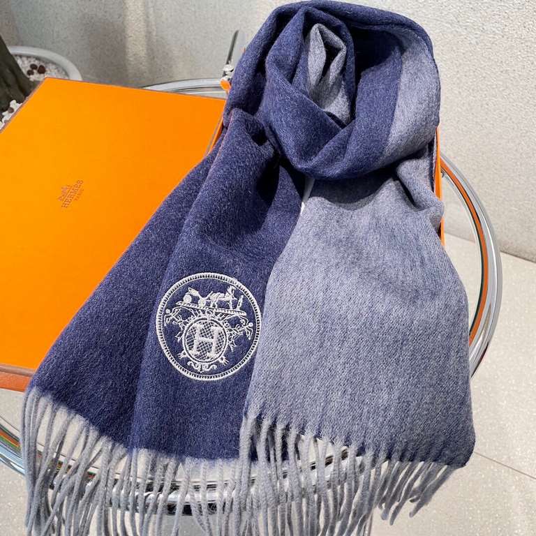 Price  2023 counter newest models   Hermes hot to come    top color weaving process   this process is only a big brand pure OEM factory only have the process  100% top quality silk cashmere   scarf   high cutting-edge pr