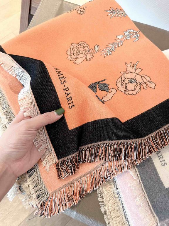 [Z-HER-2042] 140 square scarf double-sided with     autumn and winter new [140 velvet square scarf, double-sided with the same color] top craft super value   (Hermes Hermes) counter burst models three-dimensional present