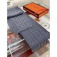 Understated high-class fall and winter taste!!!] Hermes new special texture hand-woven textured cashmere scarf! Young, chic, confident and with attitude. It's beautiful ！！！！ Such a stretchy, advanced and atmospheric desi