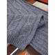 Understated high-class fall and winter taste!!!] Hermes new special texture hand-woven textured cashmere scarf! Young, chic, confident and with attitude. It's beautiful ！！！！ Such a stretchy, advanced and atmospheric desi