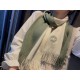 Men and women with the same model, 100% pure cashmere Hermes (Hermes) synchronization counter, high-end cashmere knitted scarf! Can be formal, can be casual, very Classical design. This knitting method is more difficult,