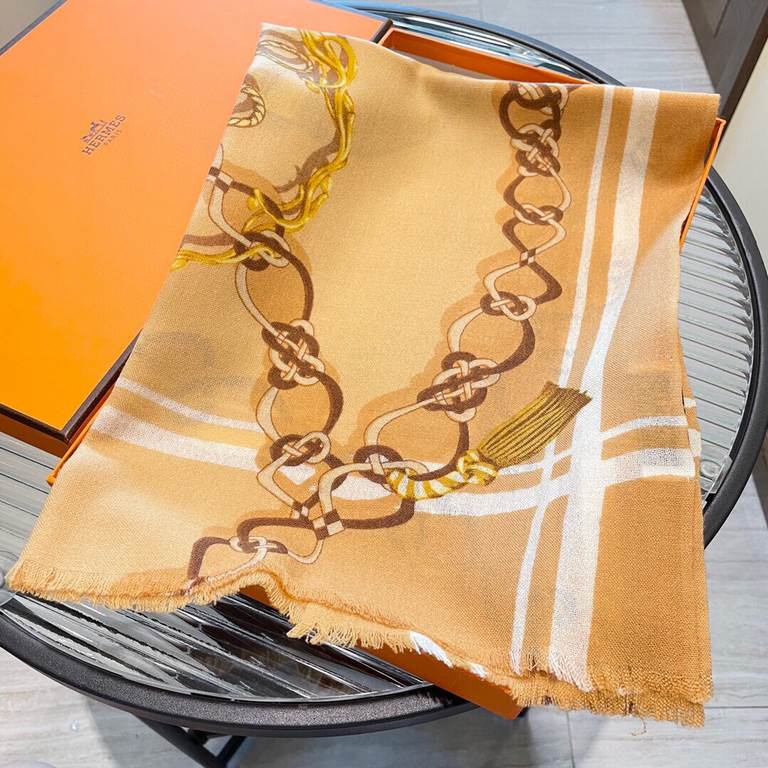 Counter synchronization new printed cashmere ah. Scarf   bull burst models   value return cashmere print   absolutely will scream     this section is Hermes HERMES limited edition top visual feast   counters limited edit