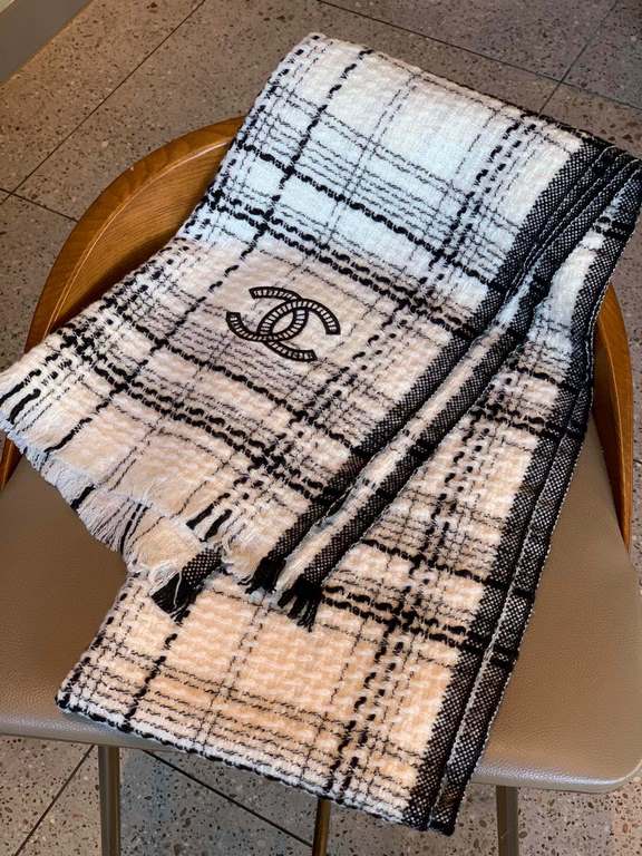 Price   new    Chanel (CHANEL) annual most beautiful   [Double C woven plaid shawl] exclusive channel original single goods   annual latest masterpiece top high-end customized, Italy    imported fabrics with high-end Cha