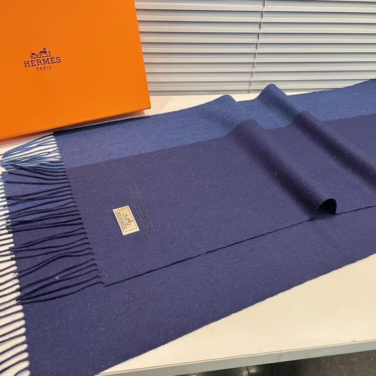 Hermes   the same scarf and buy and cherish cashmere models   ~ are export orders so it is more difficult to come across  things talk about less but fine   good-looking must be collected   this H family scarf, the style 