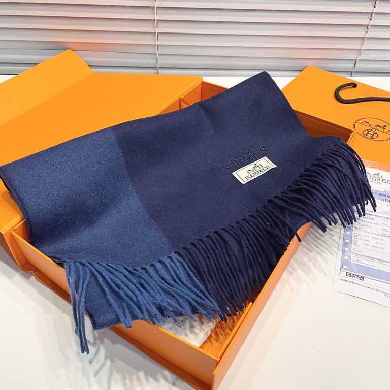 Hermes   the same scarf and buy and cherish cashmere models   ~ are export orders so it is more difficult to come across  things talk about less but fine   good-looking must be collected   this H family scarf, the style 