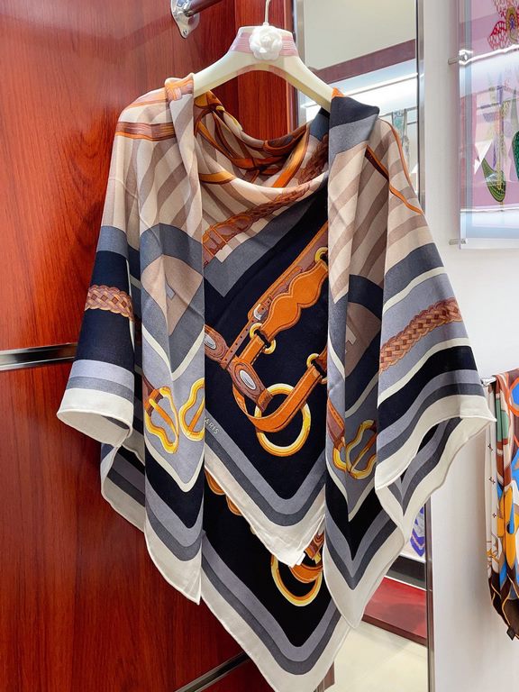 New    HERMES bought all say good-looking   Recommended  [Equestrian Training 140] cashmere square scarf, the top craft super value   Hermes counter pop    three-dimensional rendering of the pattern pattern in kind of hi