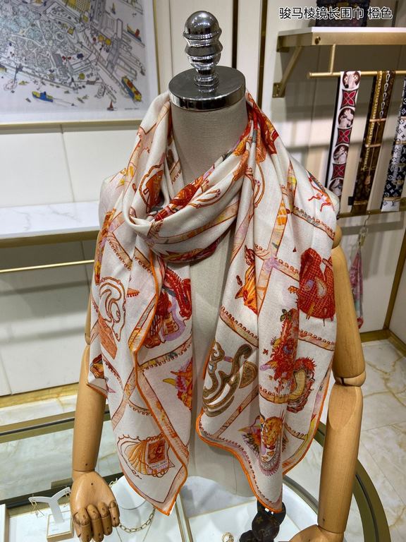 New         H family's newest counter staple [Stallion Prism Long Scarf] rolled edge long scarf   Vacation and daily are very good with the model   order private flow 】 a see would like to go on vacation   Usually wear i