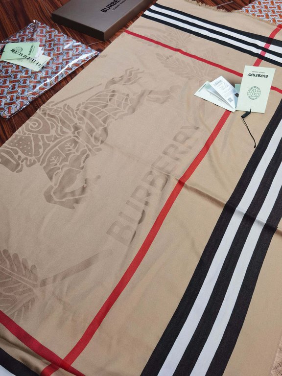 2023 brand new Burberry original single beauty very show temperament paragraph  New ~ 200 high-end square scarf! Synchronized counter, truly beautiful design Super classic camel color scheme with jacquard process, to ach