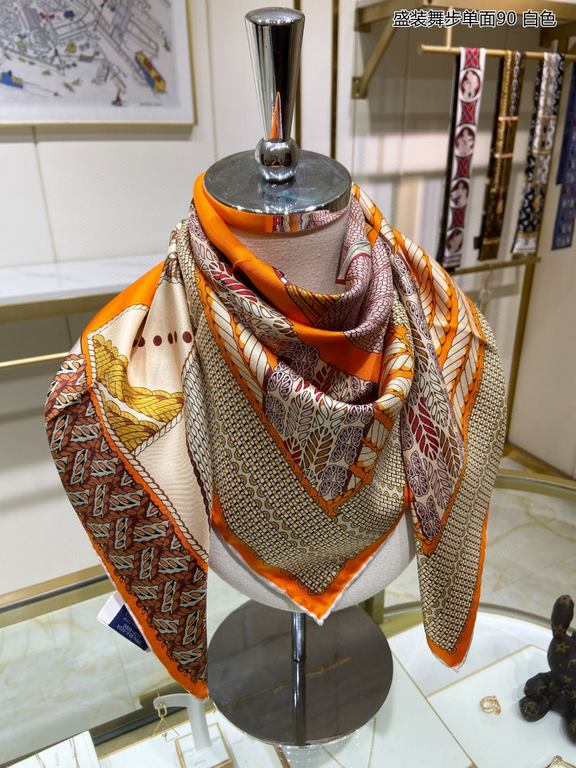 New   Buy all say good-looking   Recommended   [dressage one-sided 90] silk square scarf, top craftsmanship value   Hermes counter models     three-dimensional presentation of the pattern pattern in kind grade is extreme