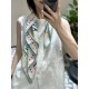 [Jacquard high luxury quality]This year's main size New   Don't say she's small, but actually it's a very delicate size Clean and sophisticated! Once you know it, you'll fall in love with it.[H Scarf buttons assembled]70