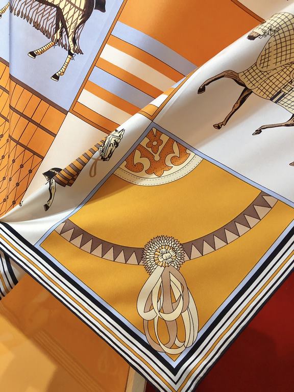 SHMS2233  Hermes [Cloaked Stallion] 90cm Silk Square Scarf, this must-have Hermes accessory can be worn in a variety of ways and goes well with any outfit. Wear it around your neck or as a belt, hair tie or headband. Thi