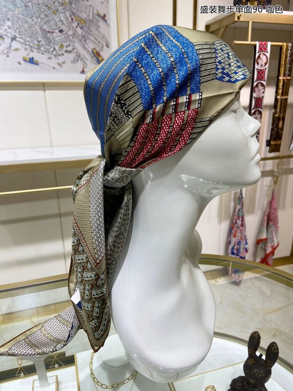 New   Buy all say good-looking   Recommended   [dressage one-sided 90] silk square scarf, top craftsmanship value   Hermes counter models     three-dimensional presentation of the pattern pattern in kind grade is extreme