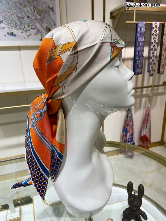 Silk new   bought said good-looking   recommended   [Mr. Carriage 90] silk square scarf, the top process value   Hermes counter models     three-dimensional rendering of the pattern pattern texture in kind of high grade 