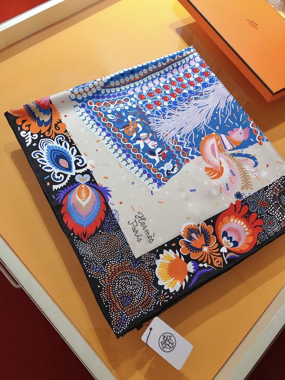 SHMS2327 ORIGINAL HERMES [Fancy Dress Celebration] 90cm Silk Square Scarf  The print comes from traditional Polish wedding attire! You may have stared in amazement at the fact that you have arrived in a marvelous wonderl